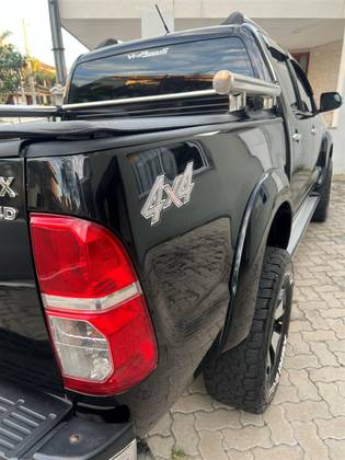 TOYOTA HILUX 3.0 SRV 4X4 CD 16V TURBO INTERCOOLER DIESEL 4P MANUAL TOYOTA HILUX 3.0 SRV 4X4 CD 16V TURBO INTERCOOLER DIESEL 4P MANUAL